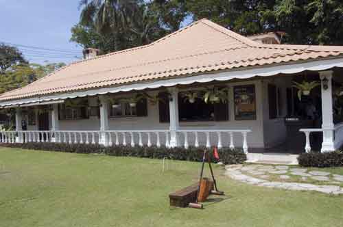 the english tea house-AsiaPhotoStock