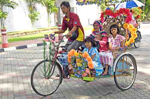 trishaw melaka-AsiaPhotoStock
